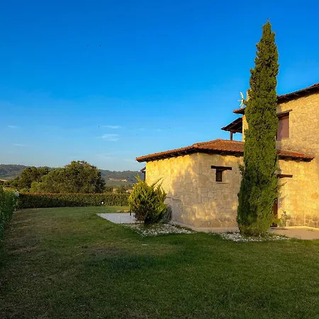 Manuela's Stone Heaven Retreat *