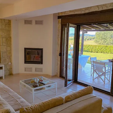 Manuela's Stone Heaven Retreat Villa Kalandra