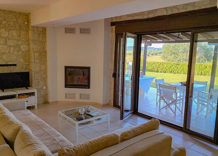 Manuela's Stone Heaven Retreat 빌라 Kalandra